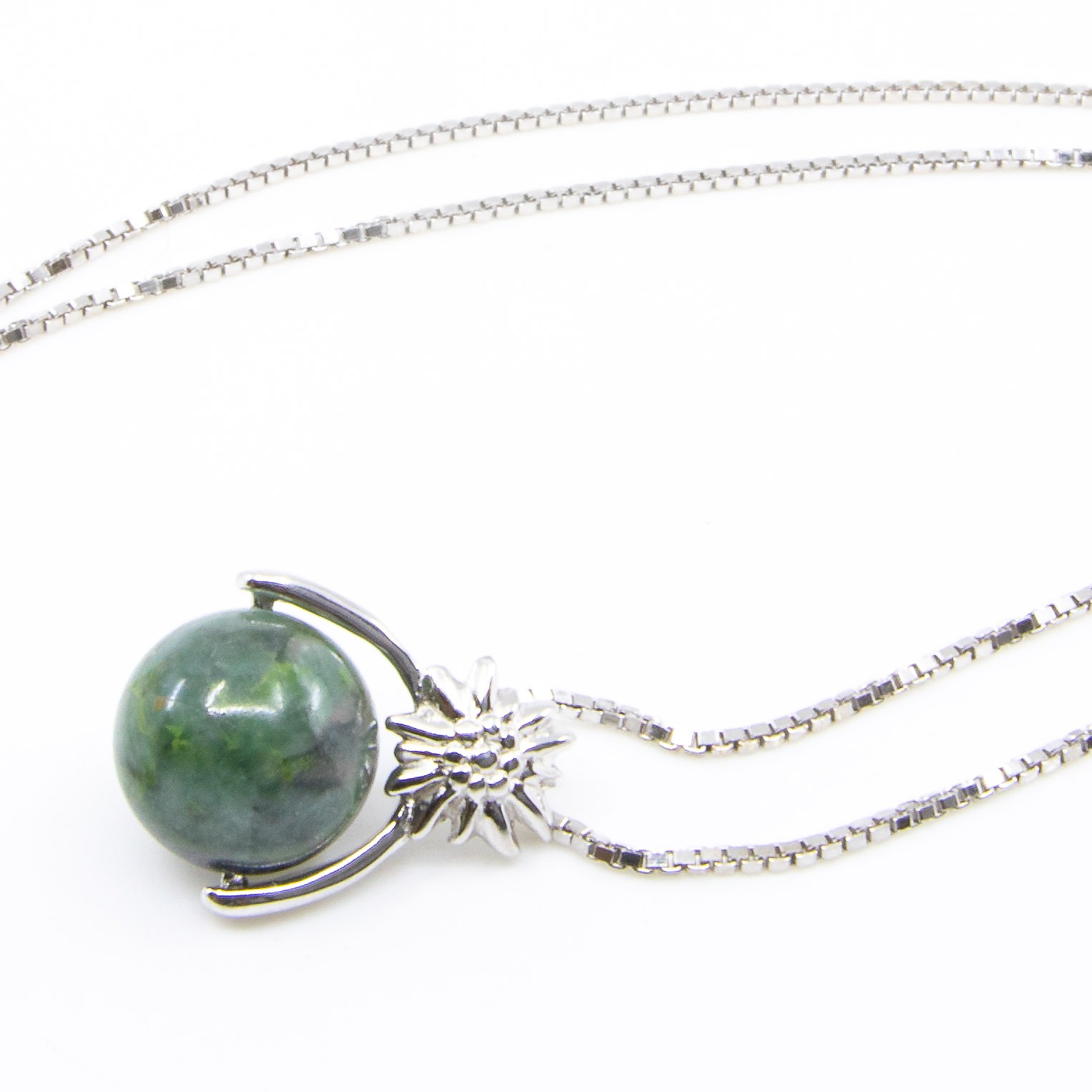 Kugelanhänger Allalin-Gabbro 10mm mit Edelweiss