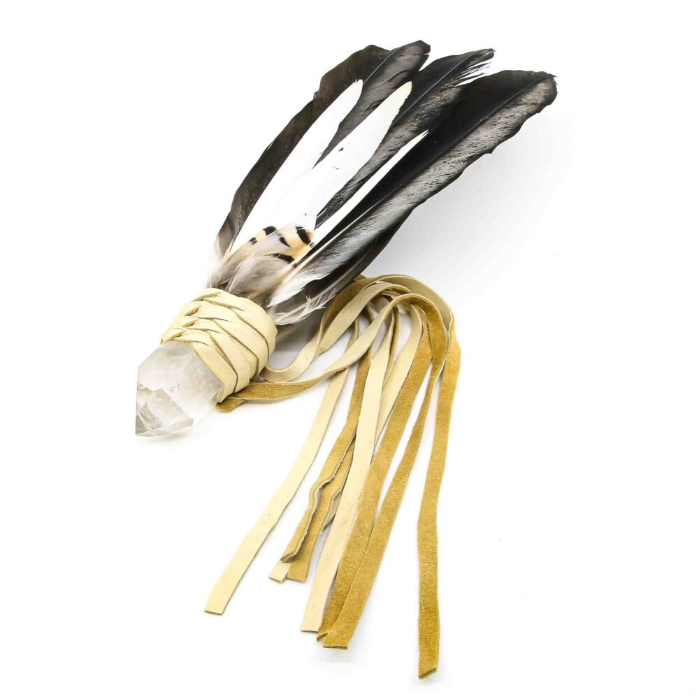 Räucherfächer mit Kristall und Storchen-, Wellensittich- und Fasanenfedern