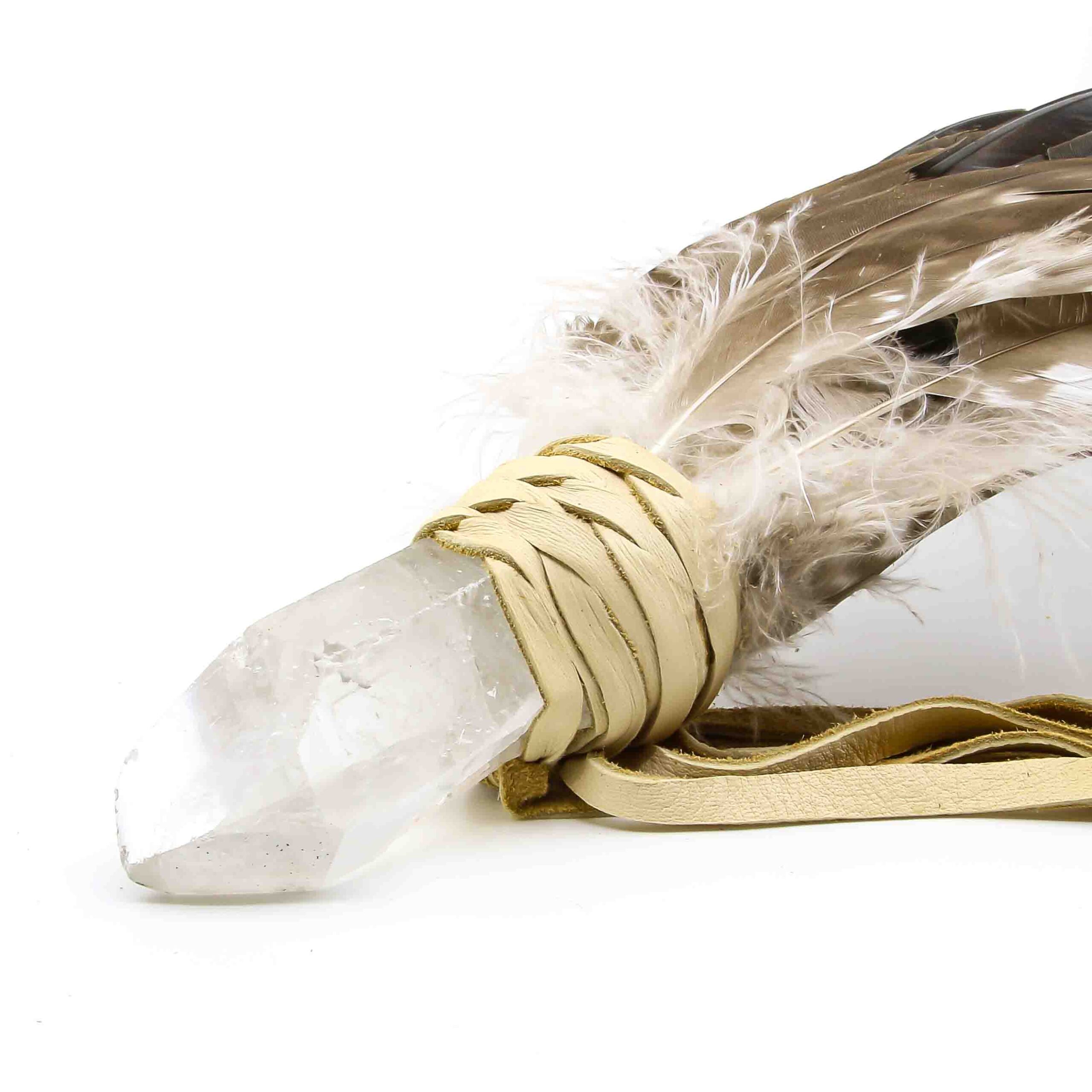 Räucherfächer mit Kristall und Bussardfedern – Bild 3