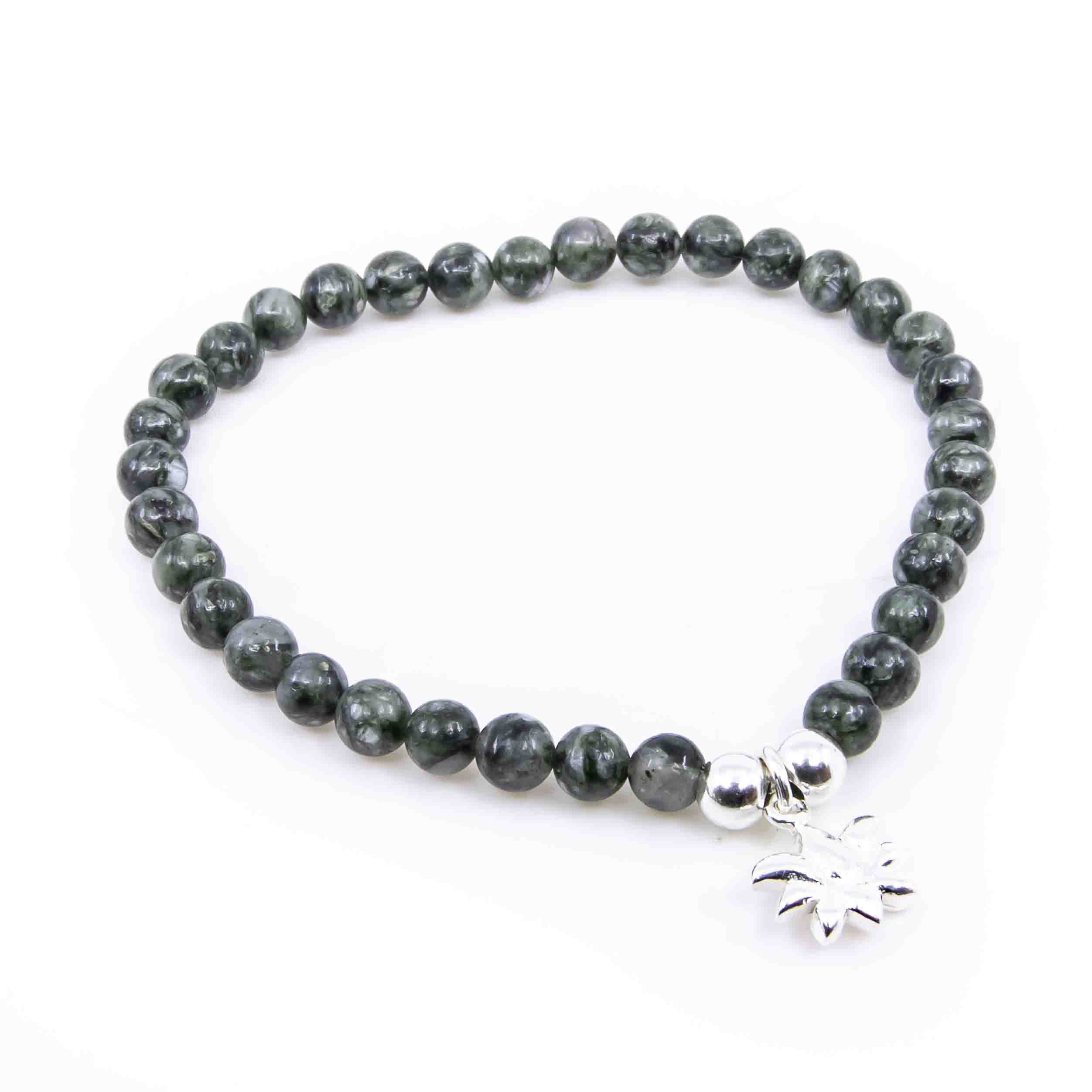 Andeer Granit Armband 4mm mit Charm Silberteil